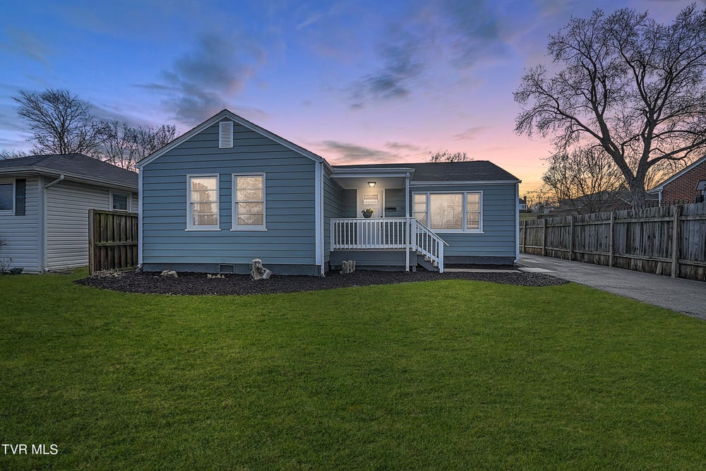 1437 Warpath Drive, Kingsport, TN 37664 MLS 9962021 Coldwell Banker