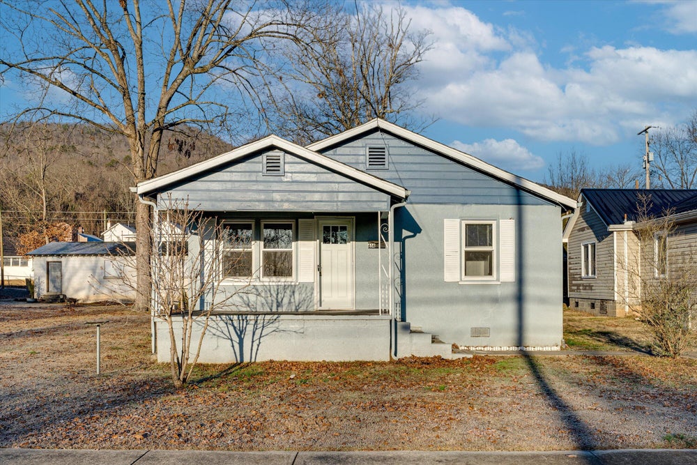 614 Elm Ave, South Pittsburg, TN 37380 MLS 1382406 Coldwell Banker