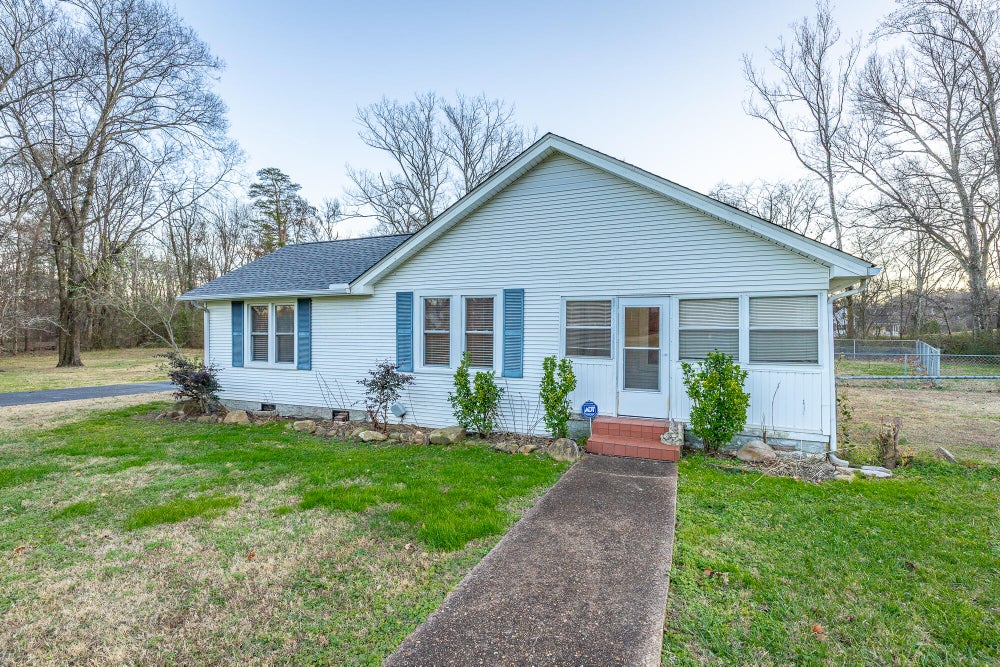 11724 Old Back Valley Road, Soddy Daisy, TN 37379 - MLS# 1526184 ...
