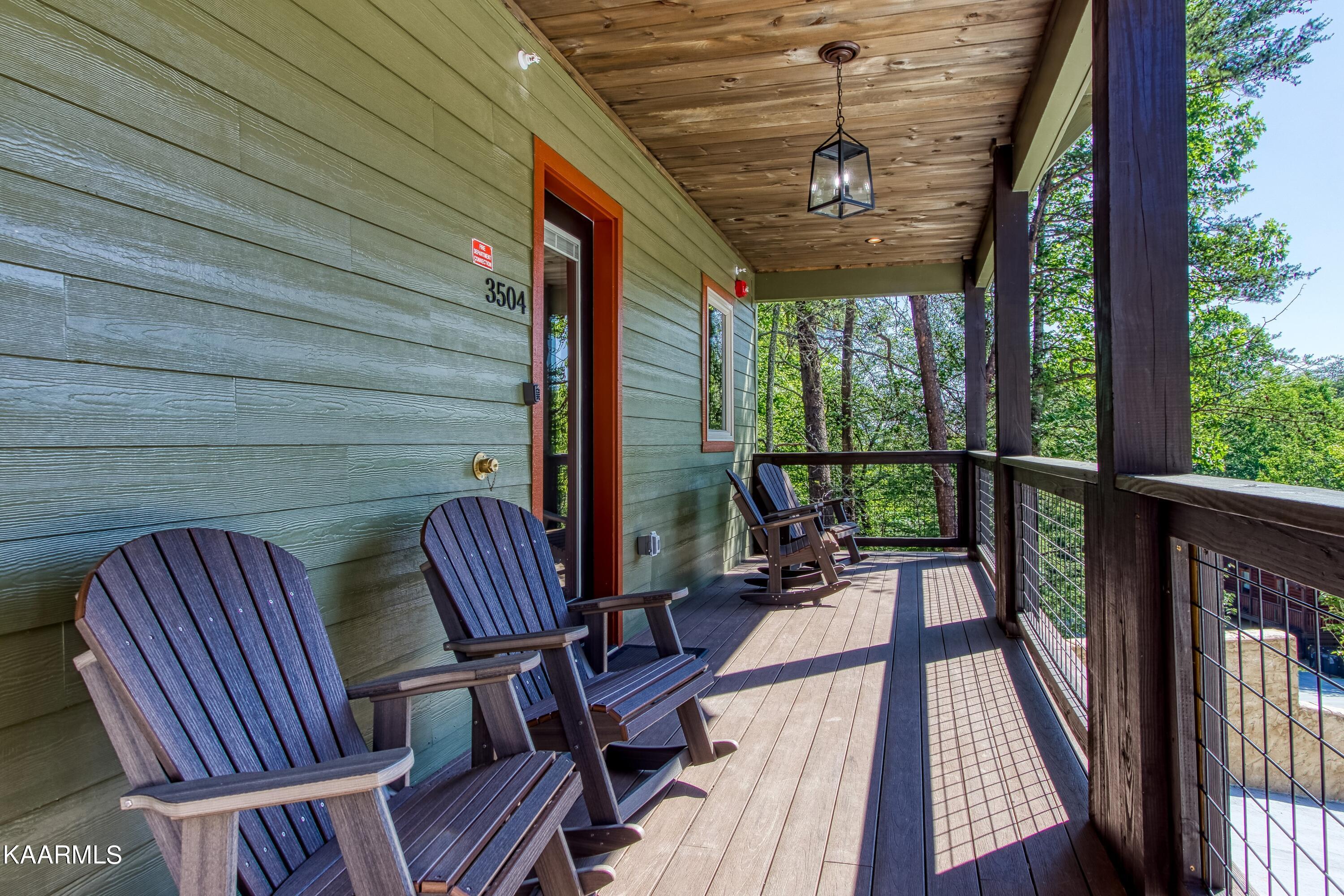 Listing view 3