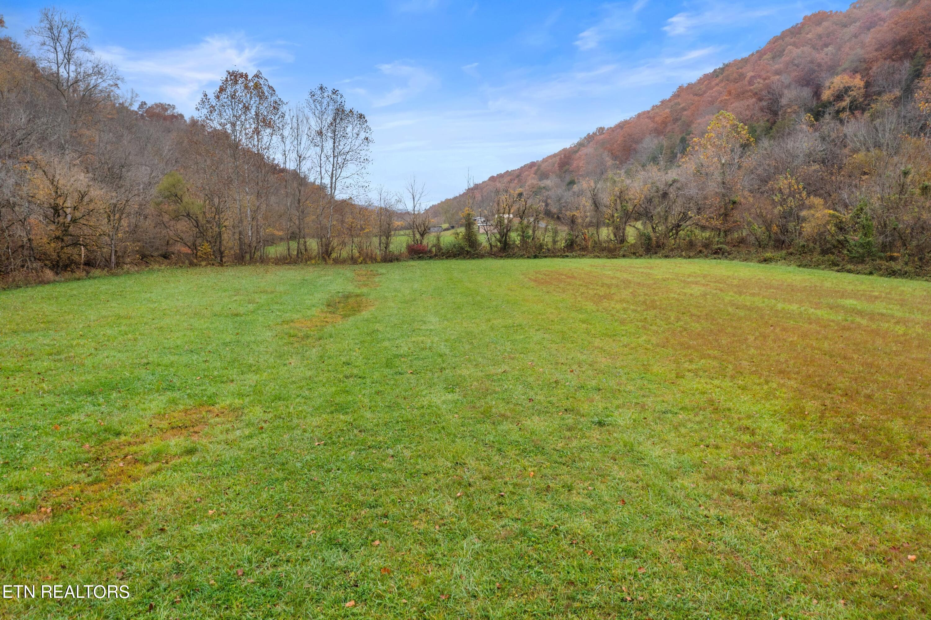 374 Vista Dr, Thorn Hill, TN 37881, MLS# 9942832