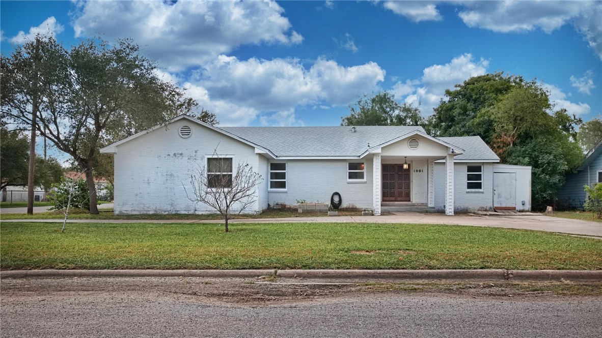 1001 W Yoakum Avenue, Kingsville, TX 78363 MLS 407483 Coldwell Banker