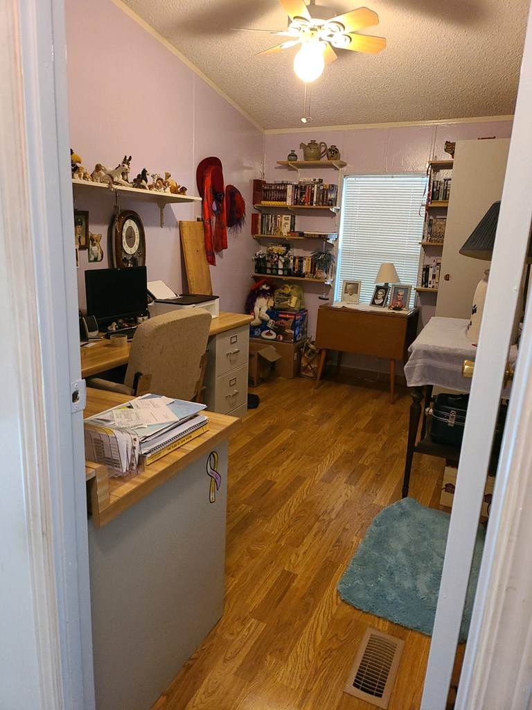 Listing view 2