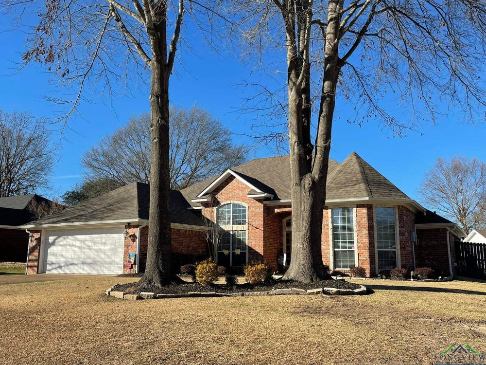 109 Paluxy Dr., White Oak, TX 75693 MLS 20240545 Coldwell Banker