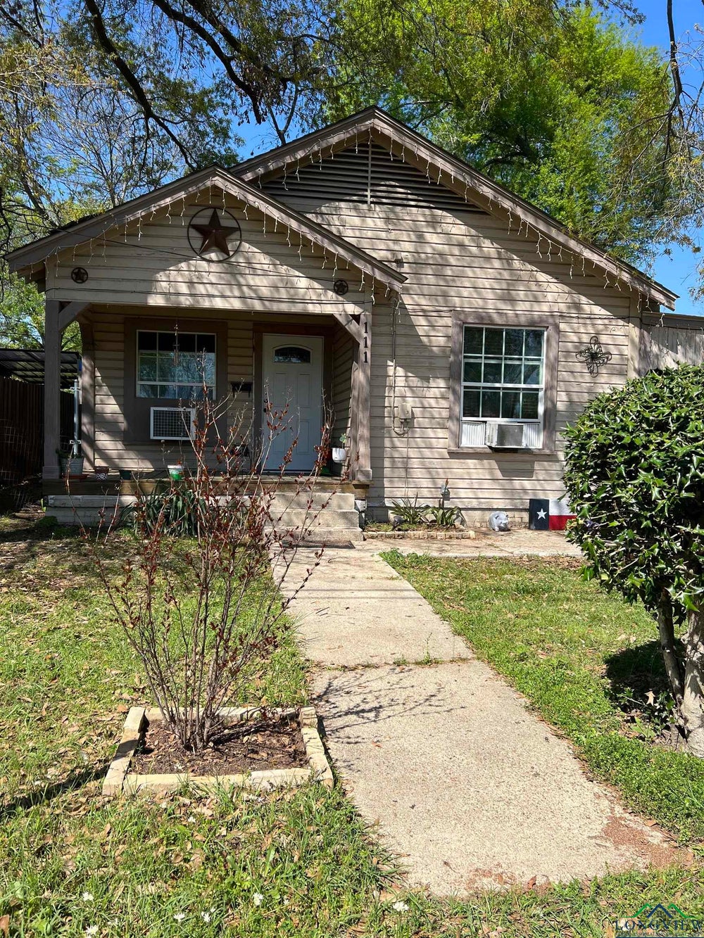 111 E Radio St, Longview, TX 75601 MLS 20241727 Coldwell Banker