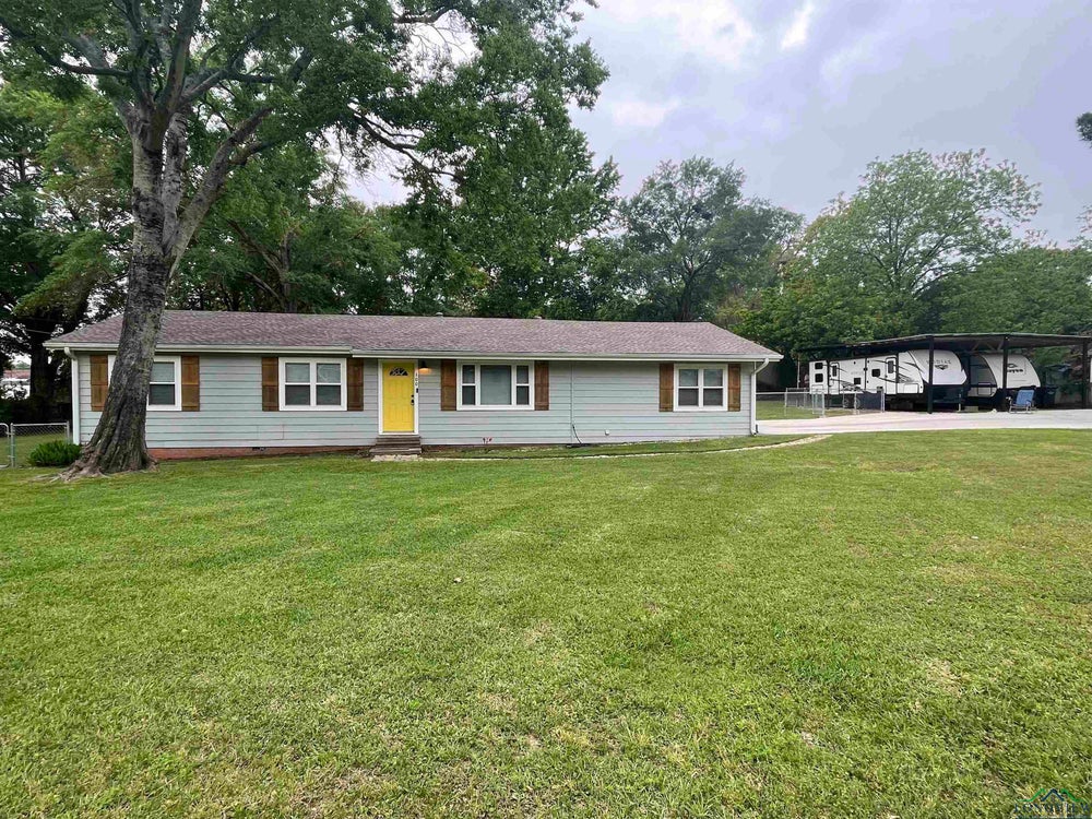 100 Ruby Lane, Longview, TX 75604 MLS 20242606 Coldwell Banker