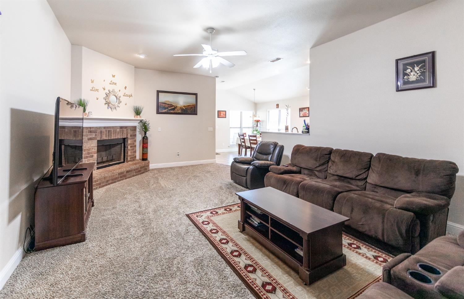 Listing view 3