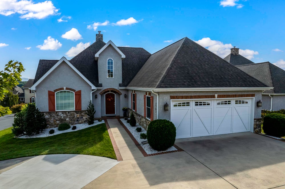 1761 Heritage Estates Cir, Harrisonburg, VA 22801 MLS 646178