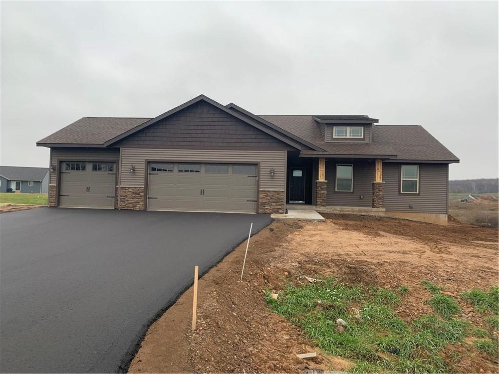 14528 42nd Avenue, Chippewa Falls, WI 54729 MLS 1576703 Coldwell