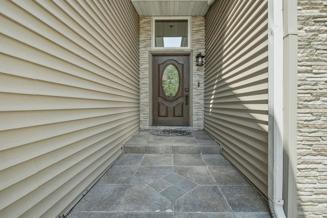Photo 7 of 55, 6542 187th Street