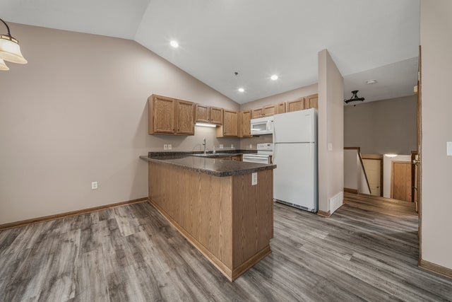 Photo 11 of 35, 5348 Prill Road #C