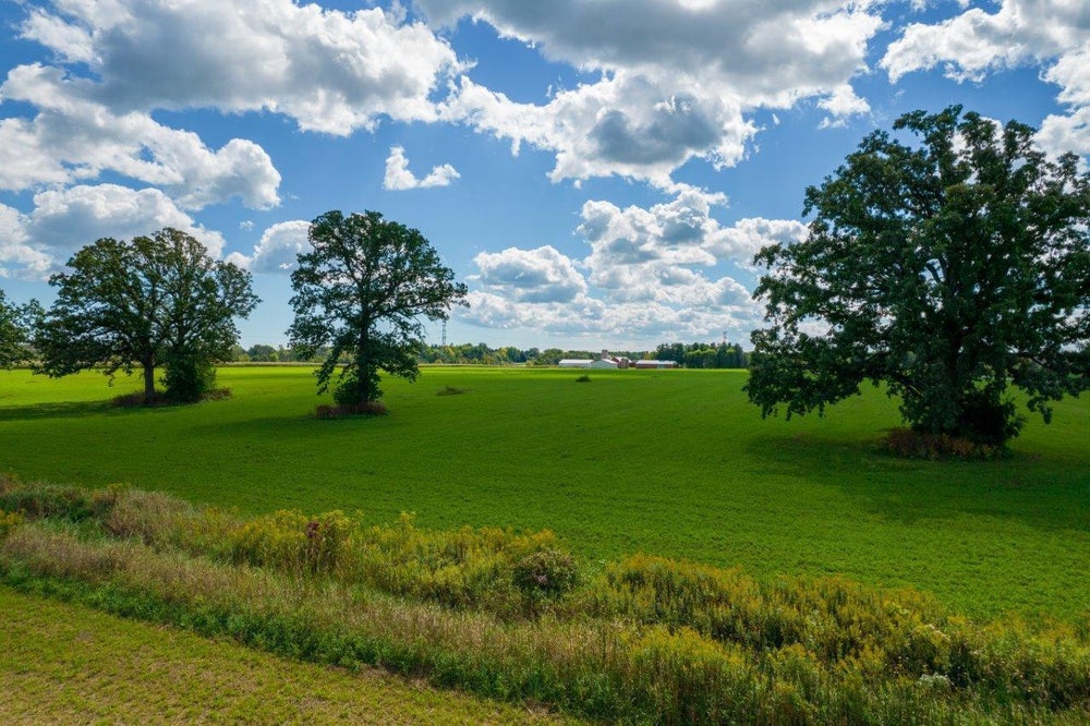 4320 COUNTRY AIRE DRIVE Lt1, Cedarburg, WI 53012 MLS 1830872