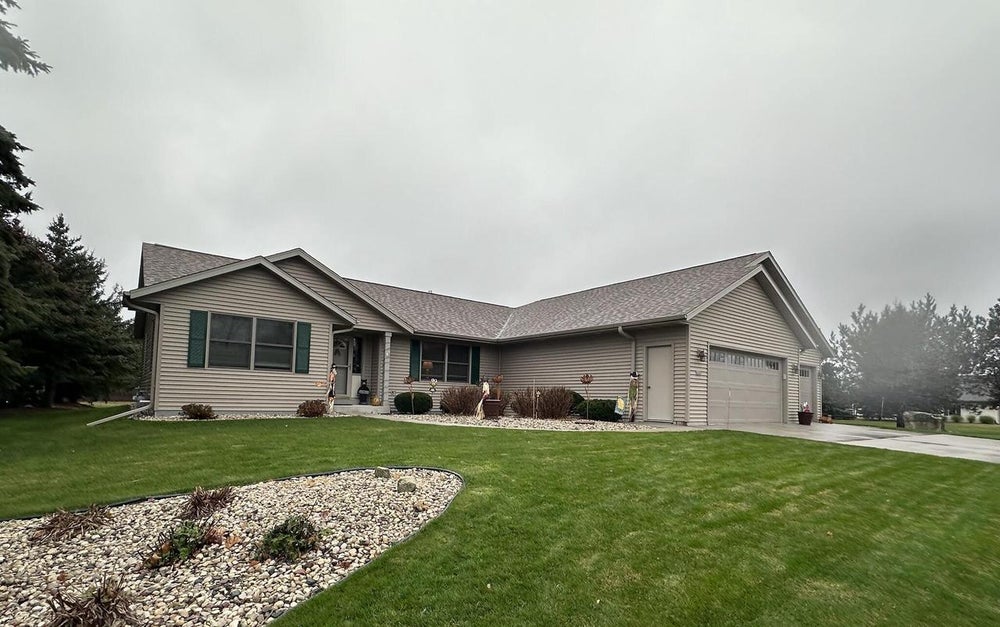 6611 Lake Aire COURT, Sheboygan, WI 53081 MLS 1858248 Coldwell Banker