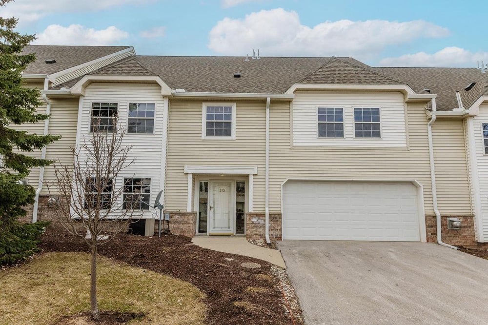 375 Jennifer LANE, Brookfield, WI 53045 MLS 1864996 Coldwell Banker