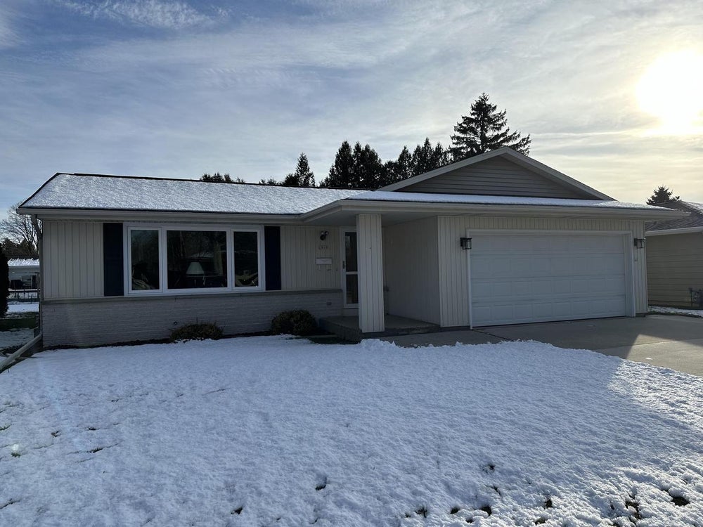 1919 Iowa AVENUE, Sheboygan, WI 53081 MLS 1865159 Coldwell Banker