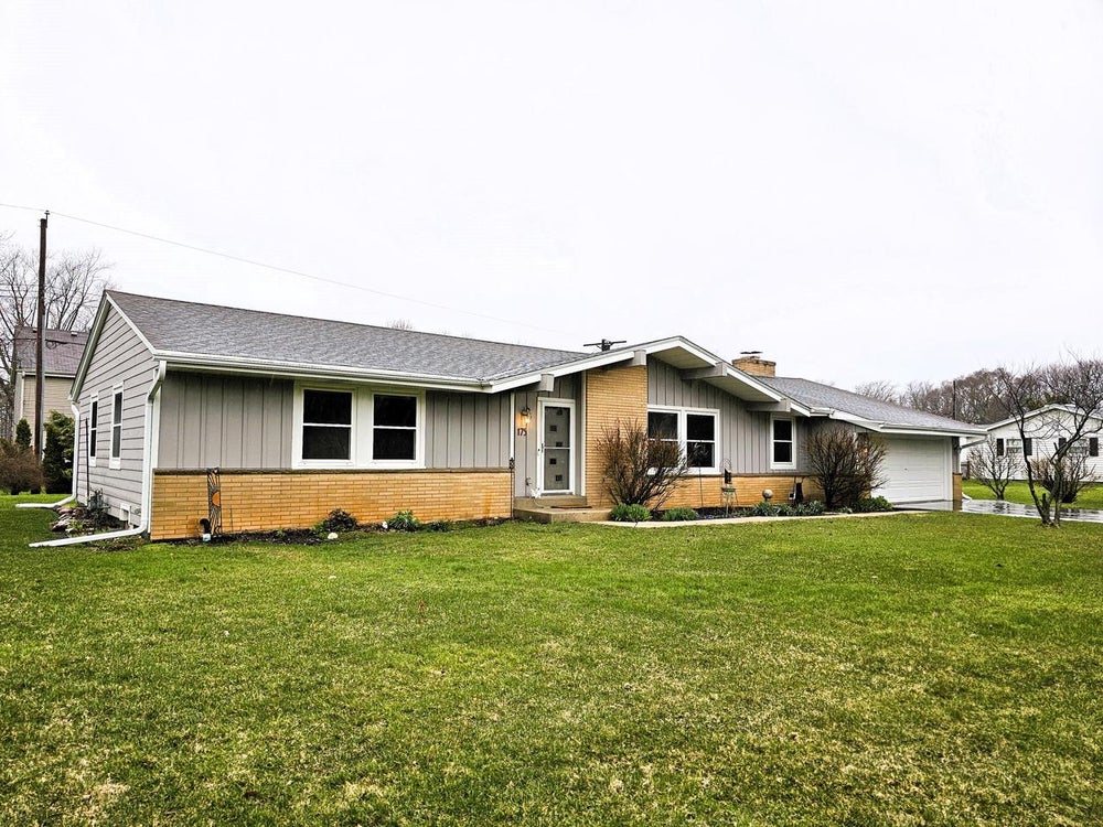 175 S Beaumont AVENUE, Brookfield, WI 53005 MLS 1869946 Coldwell