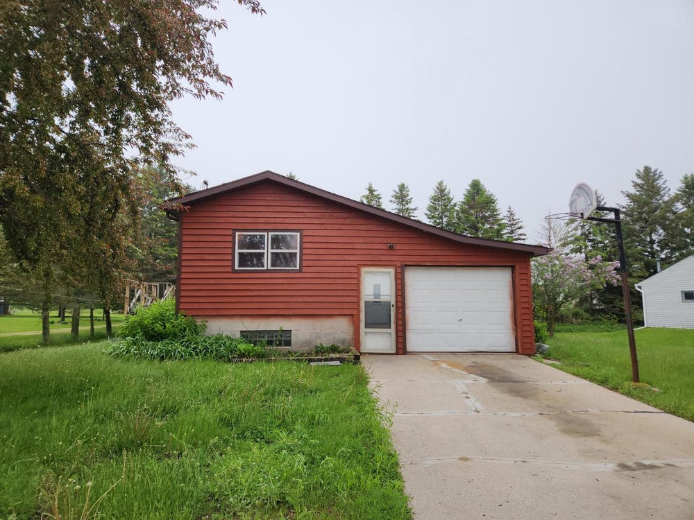 3015 Viebahn STREET, Manitowoc, WI 54220 MLS 1876226 Coldwell Banker