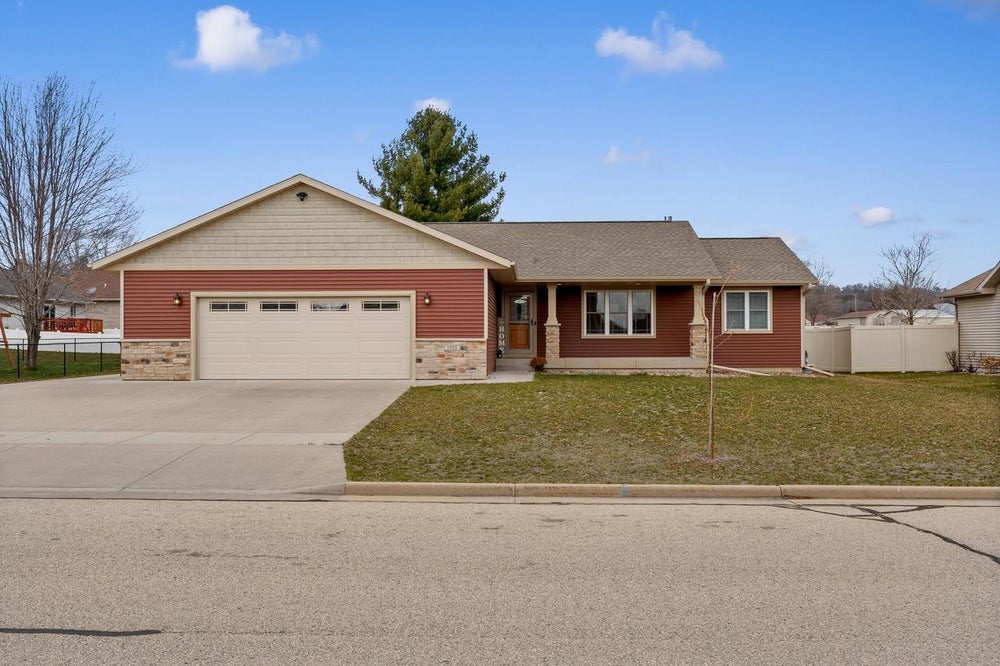 1980 Julie AVENUE, Sparta, WI 54656 MLS 1870712 Coldwell Banker