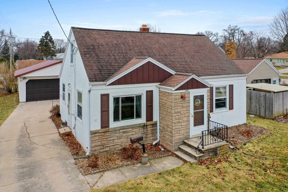 1301 Desnoyers Street, Green Bay, WI 543030000 MLS 50285699