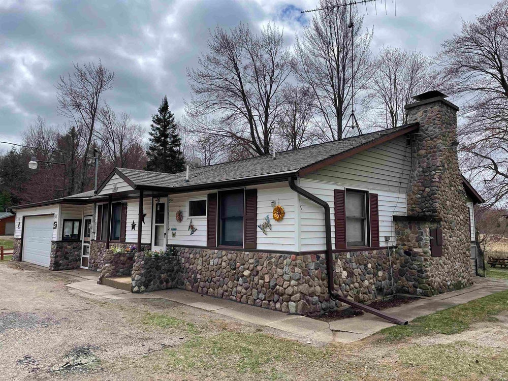 12560 Pritchard Lane, Crivitz, WI 54114 MLS 50290062 Coldwell Banker