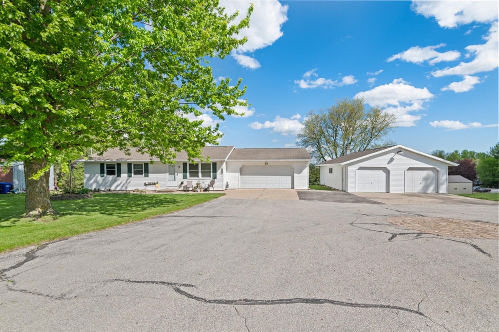 N6364 County Road E, De Pere, WI 541158574 MLS 50291061 Coldwell