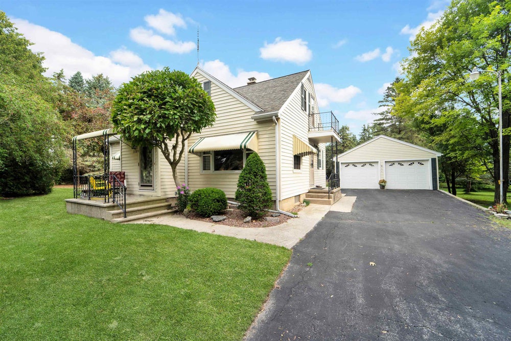 4816 Plank Road, Manitowoc, WI 54220 MLS 50291823 Coldwell Banker